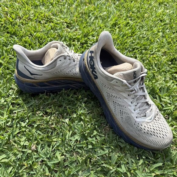 Hoka One One Clifton 7 Men Sz 11.5 Shoes Almond Milk 1110508 TVID Sneakers READ - Picture 1 of 11